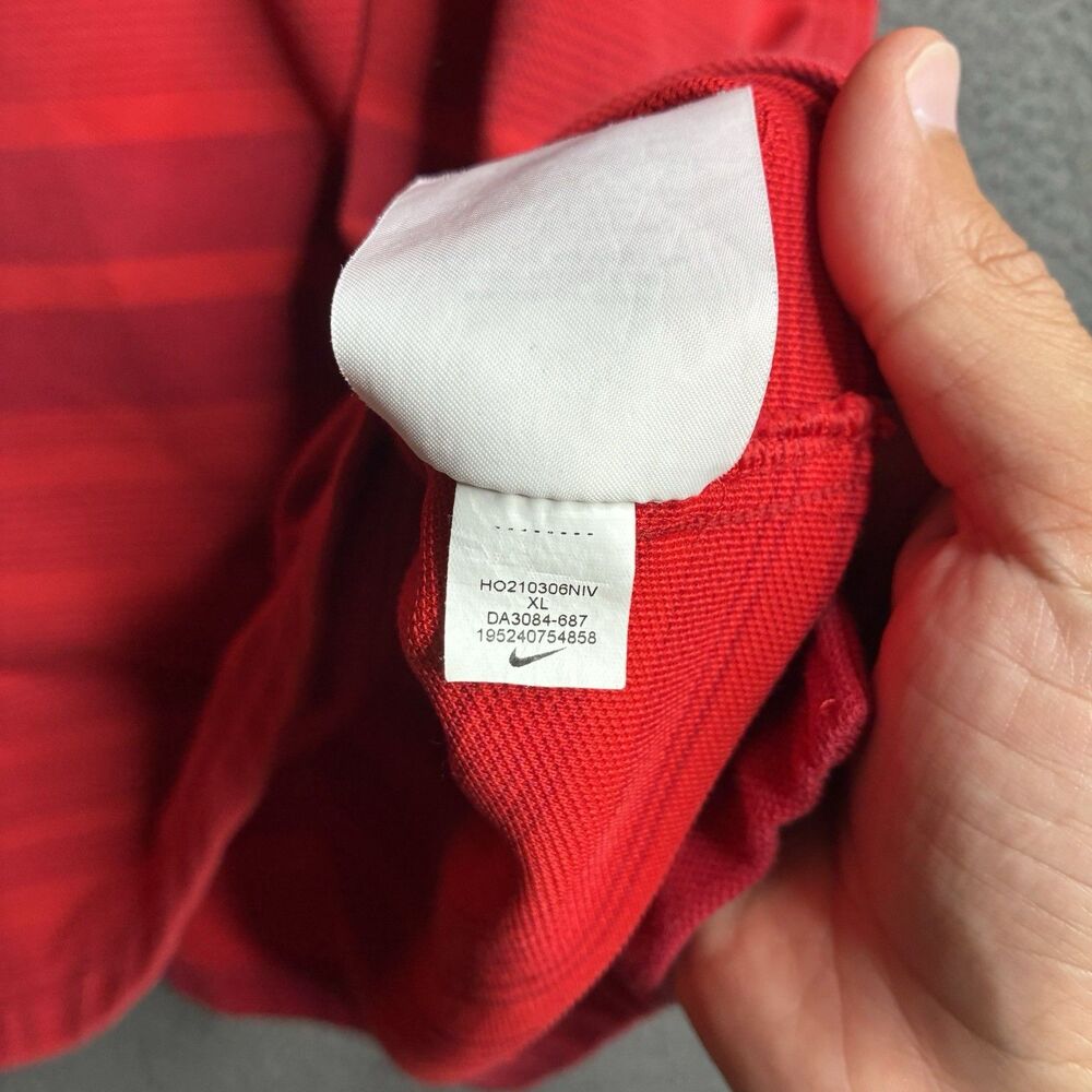 Nike Tiger Woods Fist Pump Logo Heritage Dri-Fit Polo XL Golf Sunday Red Masters - Picture 6 of 8